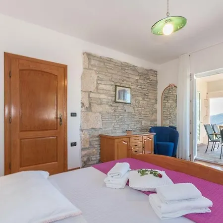 Ferienhaus Holidayhome With 2 Separate Flats And Private Pool *